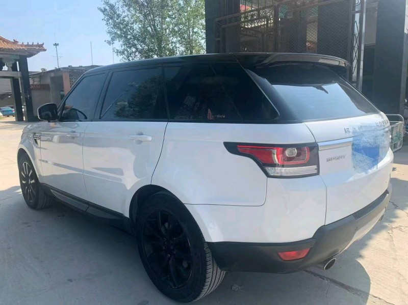 保定15年路虎揽胜运动7