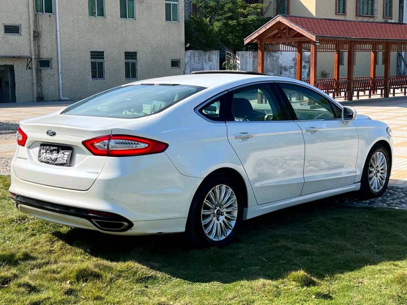 汕头15年福特蒙迪欧9