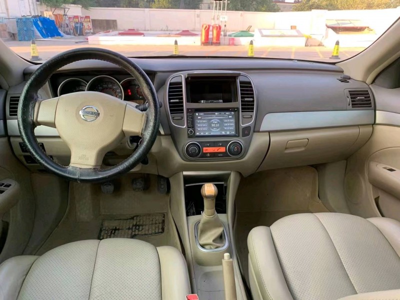 保定13年日产轩逸5