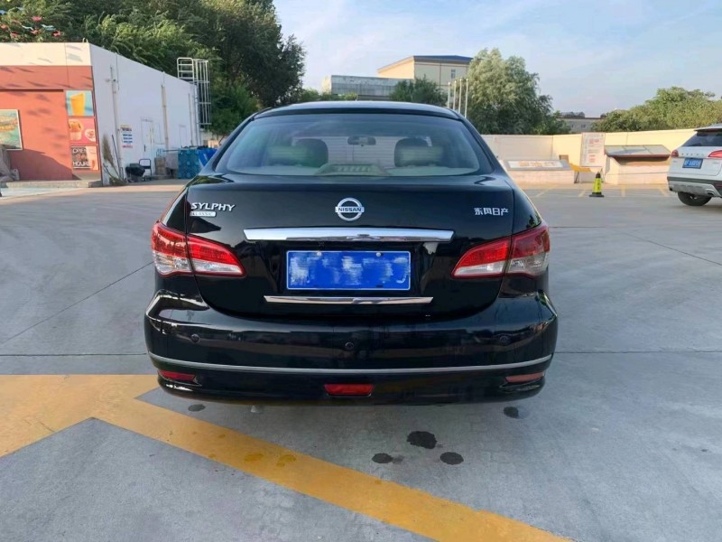 保定13年日产轩逸7