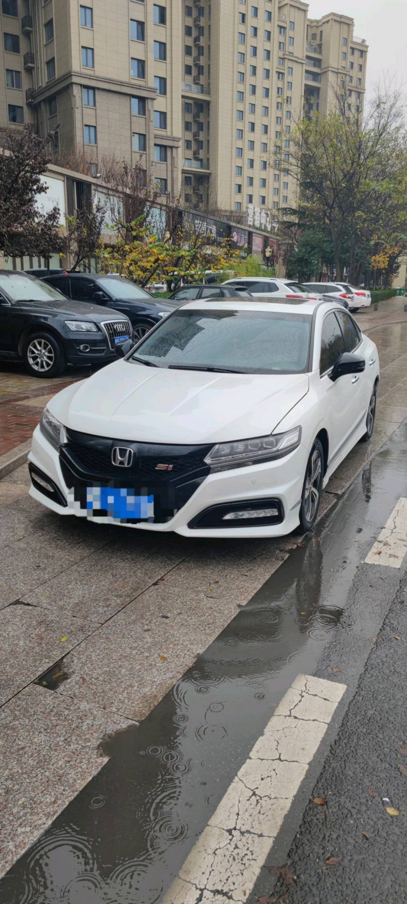 东营18年本田思铂睿2