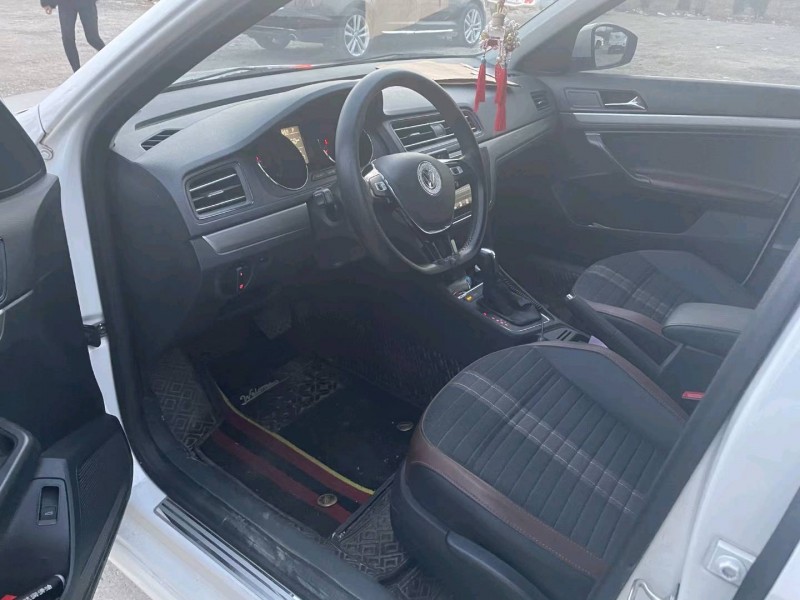 保定20年大众朗逸4