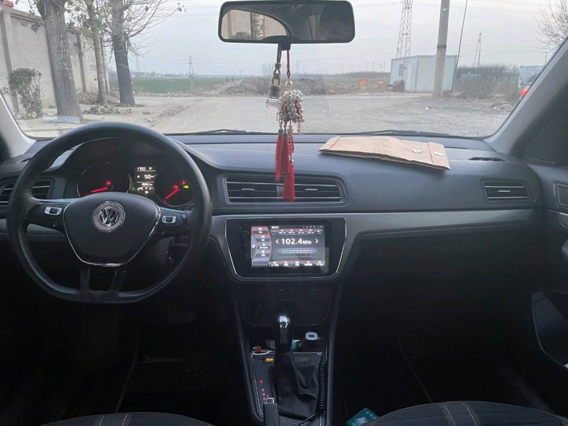 保定20年大众朗逸6