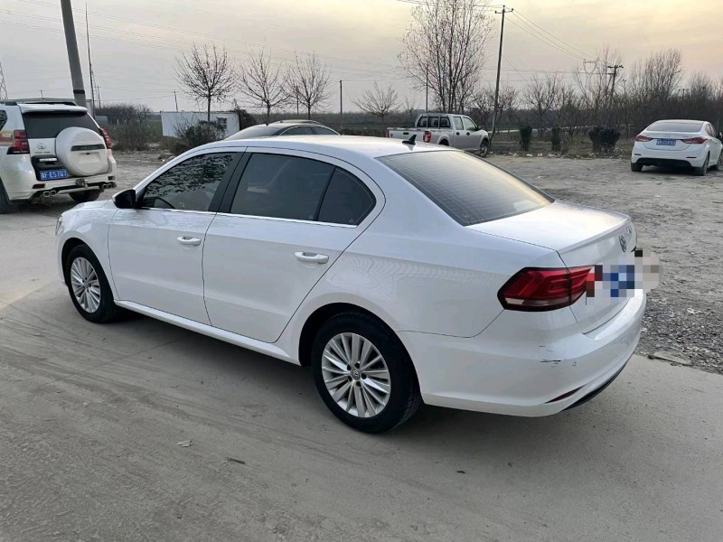 保定20年大众朗逸7