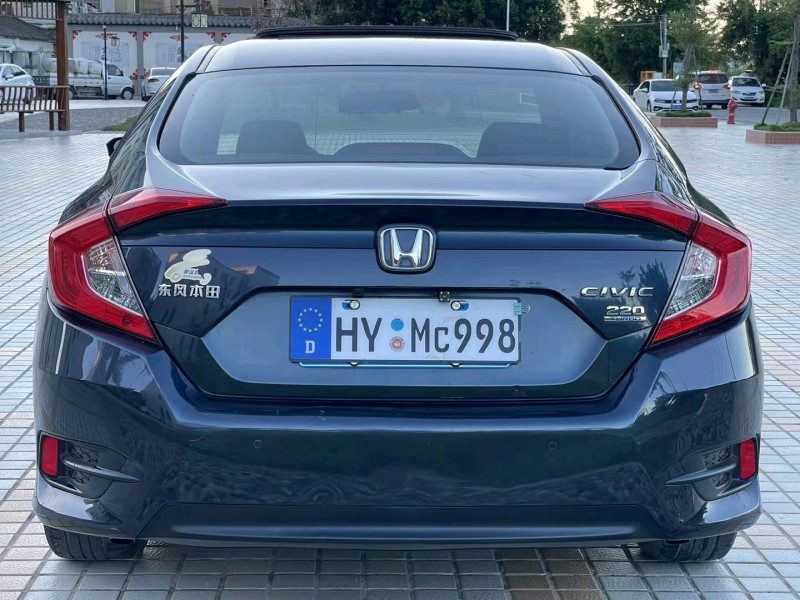 汕头19年本田思域8