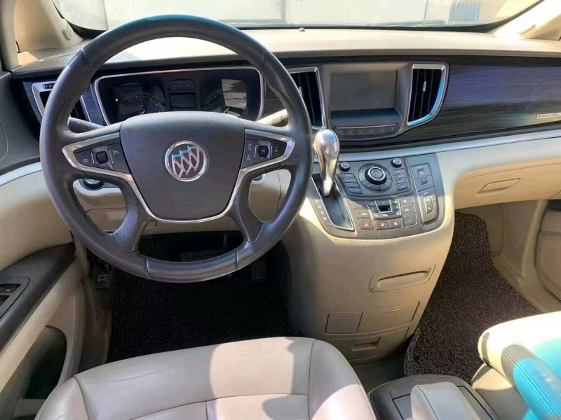 枣庄13年别克GL84