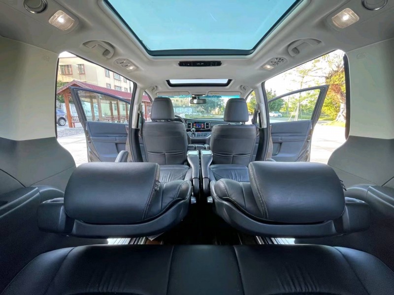 汕头17年本田艾力绅7