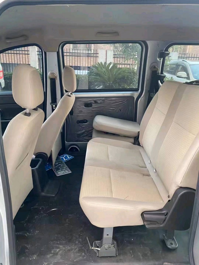 嘉兴19年五菱汽车宏光3