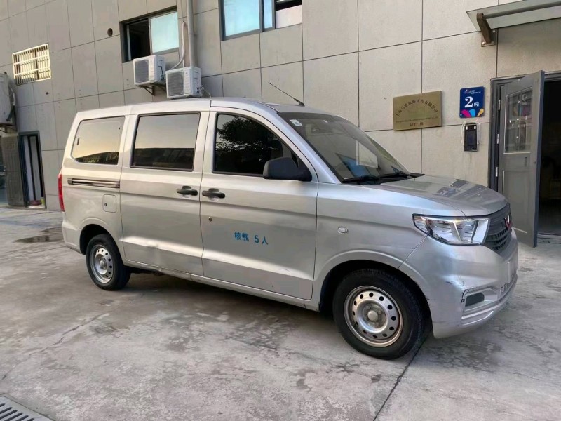 嘉兴19年五菱汽车宏光6