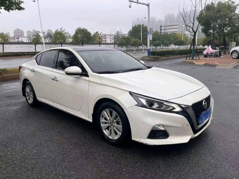 嘉兴20年日产天籁2
