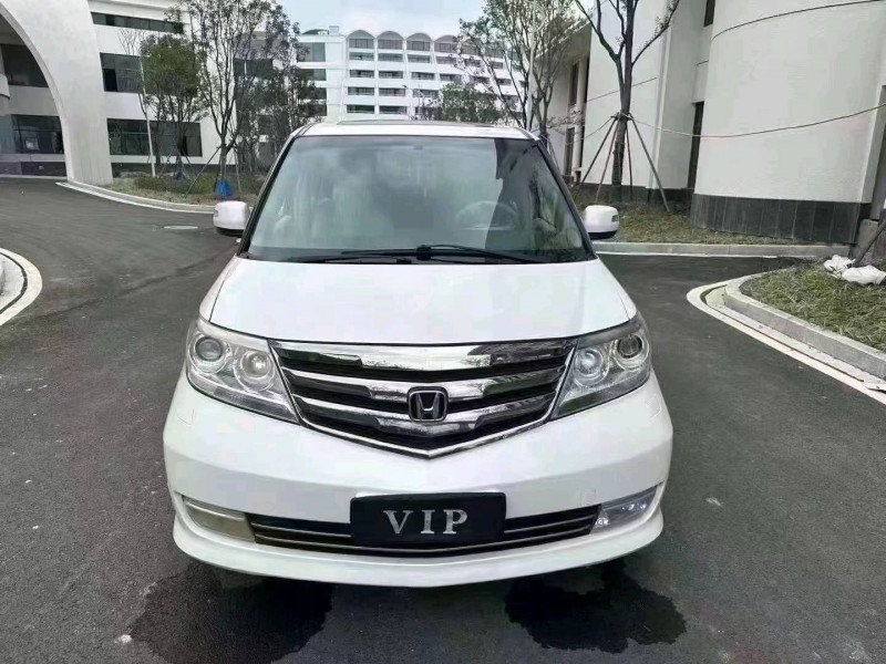 嘉兴15年本田艾力绅1