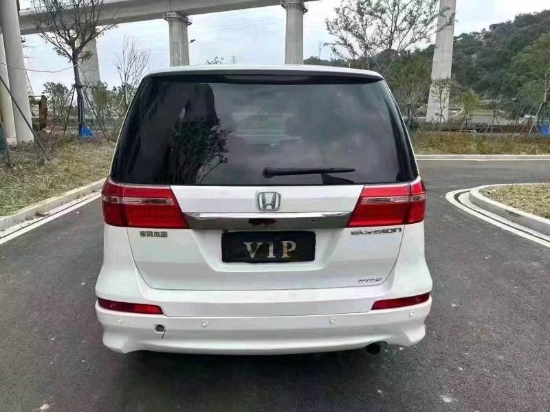 嘉兴15年本田艾力绅2