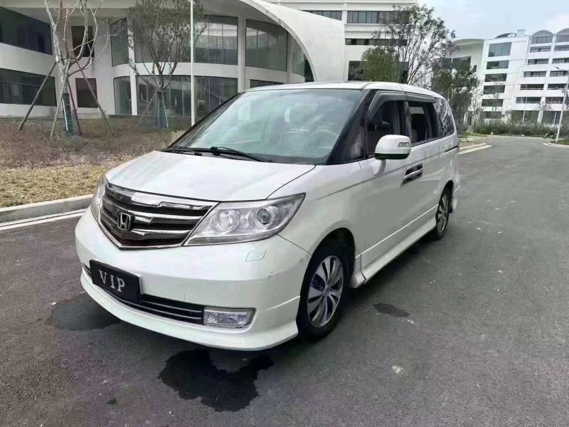 嘉兴15年本田艾力绅3