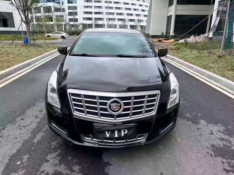 嘉兴14年凯迪拉克XTS1