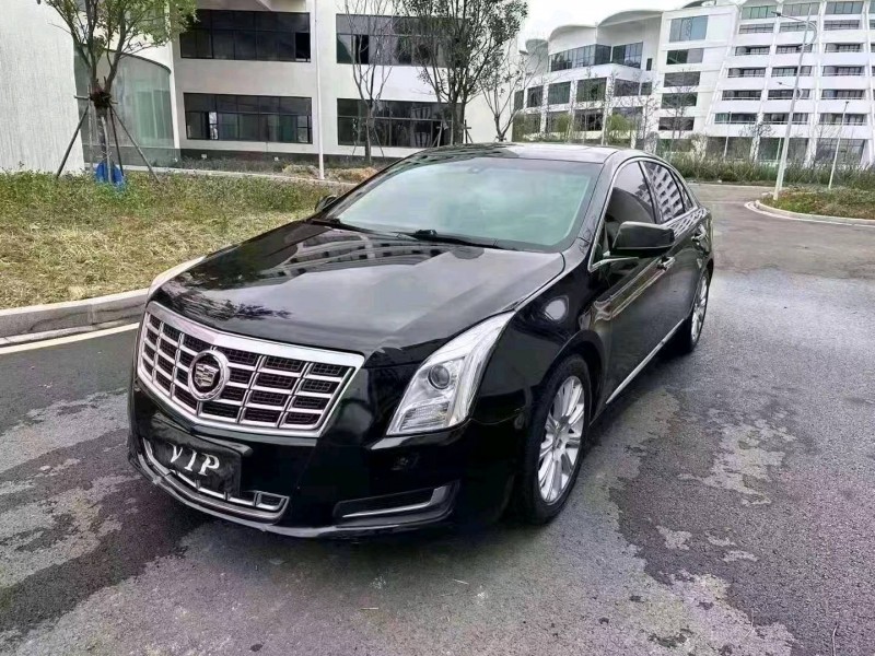 嘉兴14年凯迪拉克XTS9