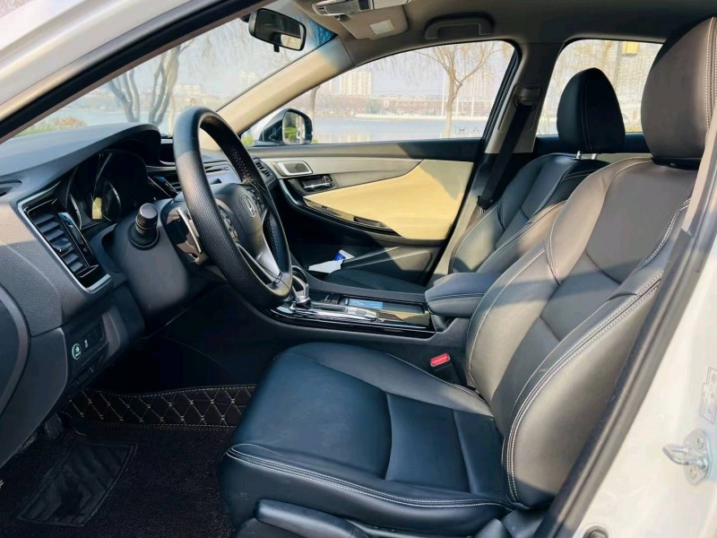 聊城15年本田思铂睿4