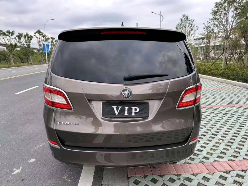 嘉兴14年别克GL81