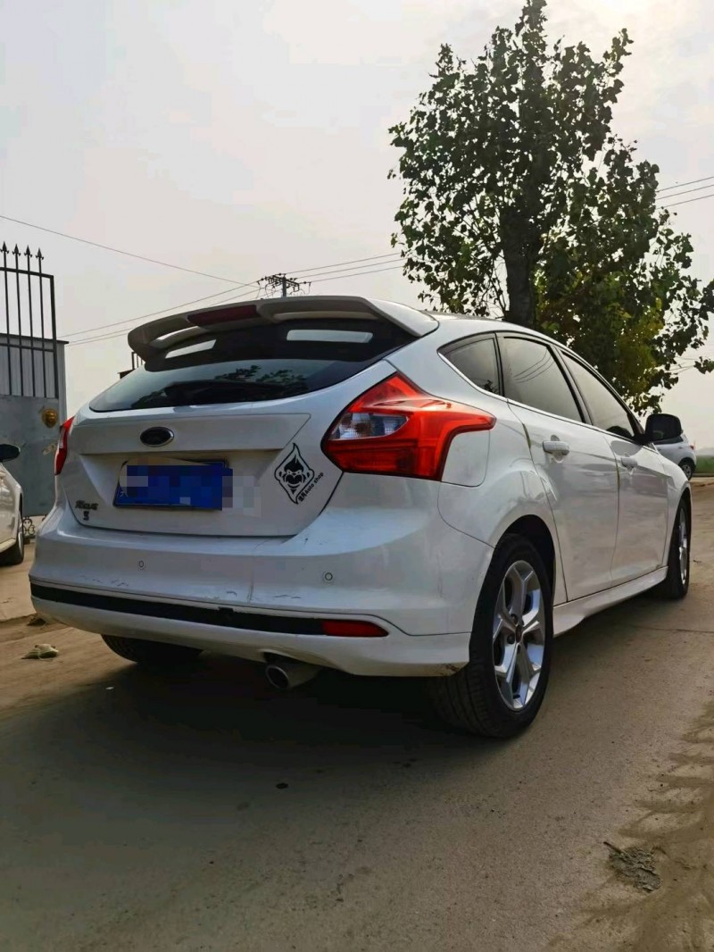 保定14年福特福克斯6