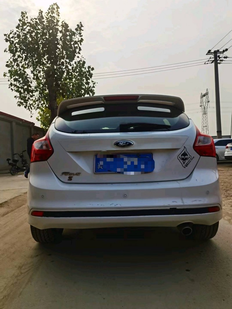 保定14年福特福克斯8