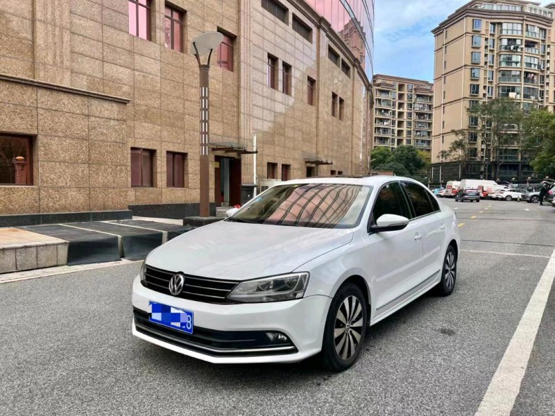 嘉兴17年大众速腾8
