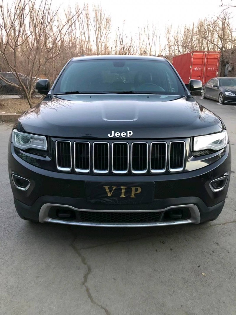 沈阳14年Jeep大切诺基1