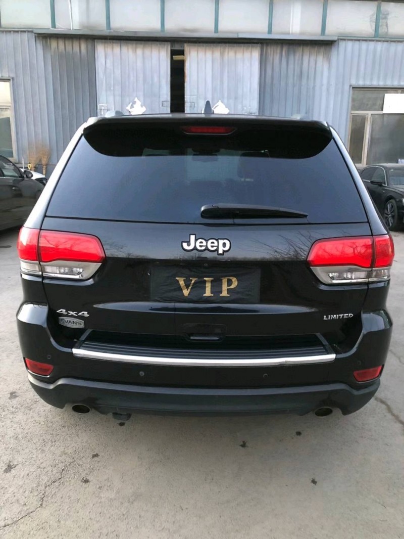 沈阳14年Jeep大切诺基6