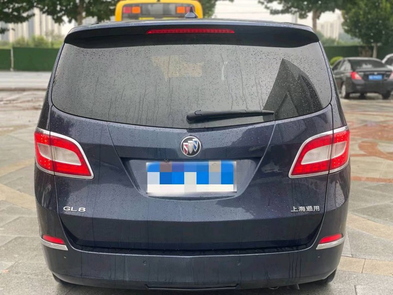 枣庄13年别克GL86