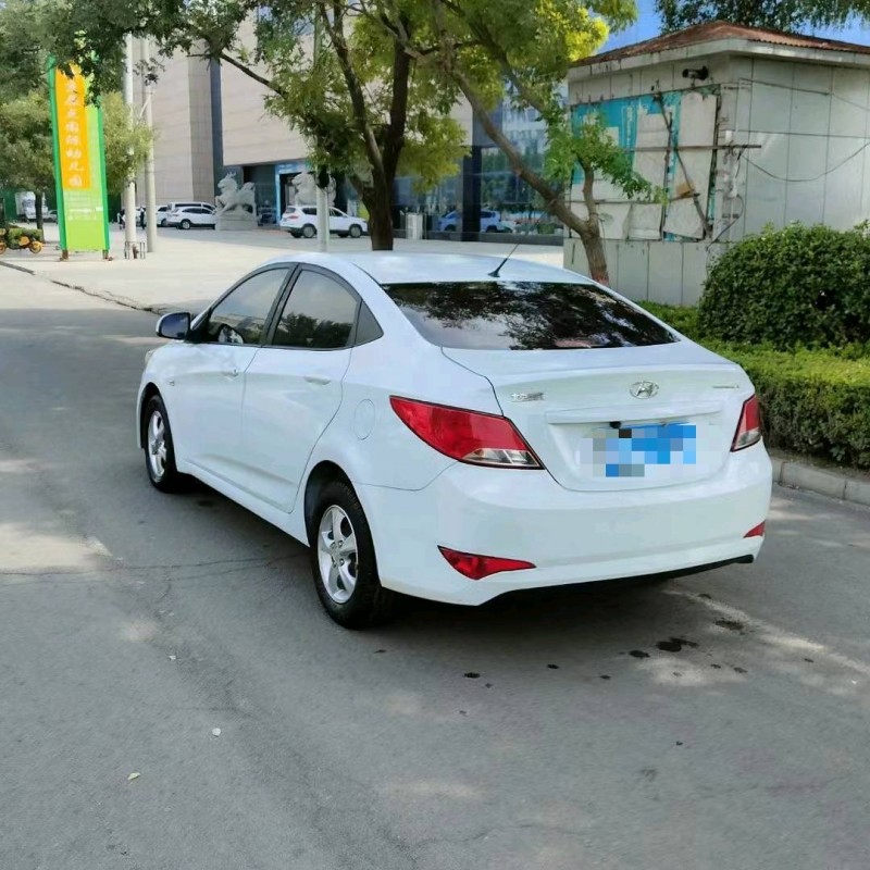 聊城17年现代瑞纳9