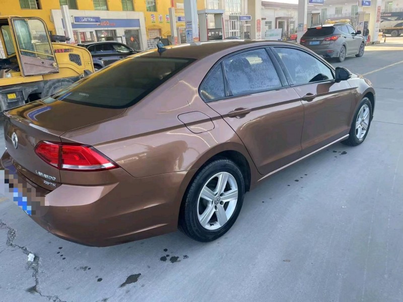 保定18年大众凌渡5