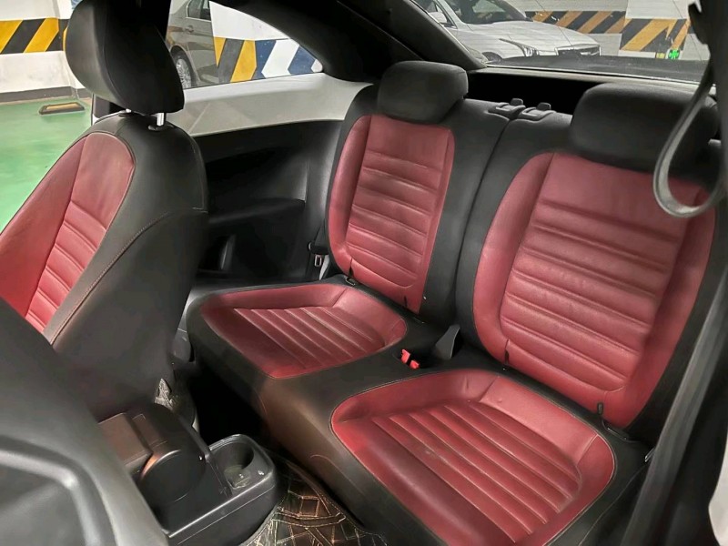 成都14年大众甲壳虫5