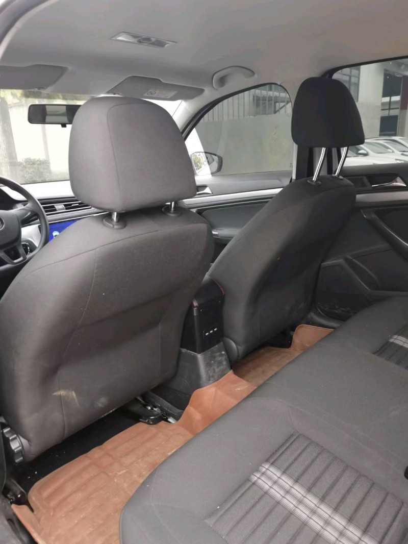 保定21年大众朗逸5