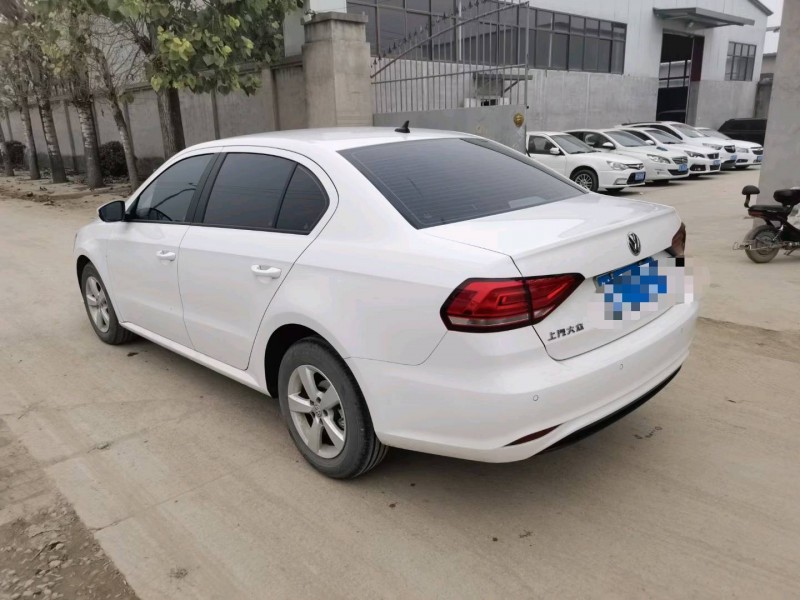 保定21年大众朗逸7