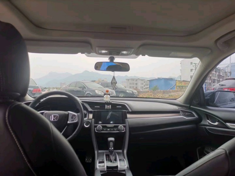 济南20年本田思域6