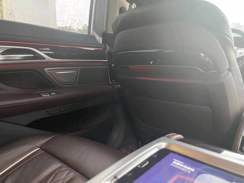 济南20年宝马7系5