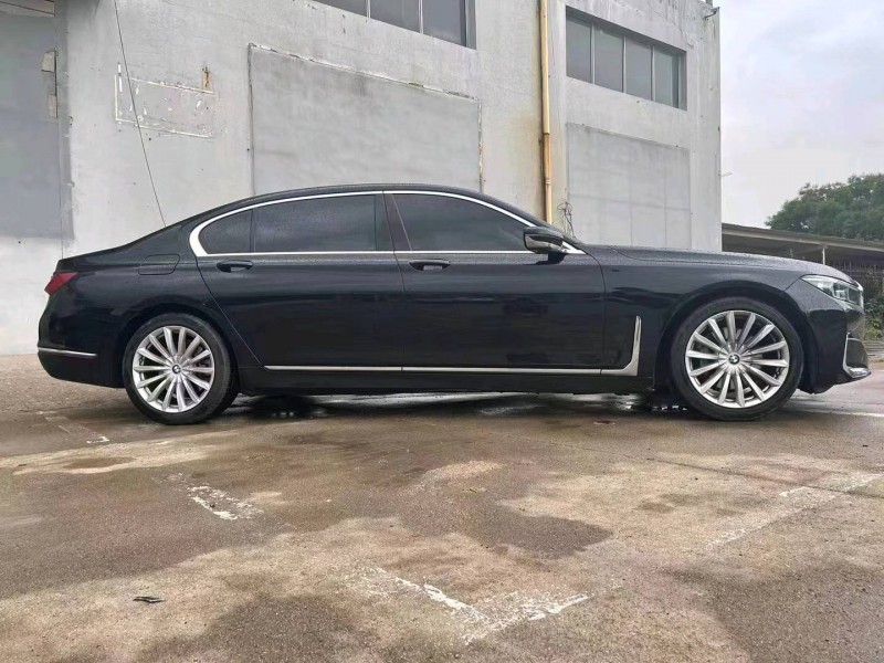 济南20年宝马7系7