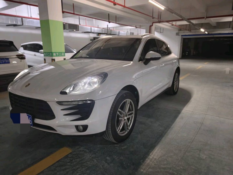 东营15年保时捷Macan2