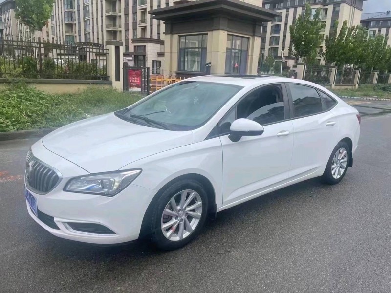 枣庄16年别克威朗2