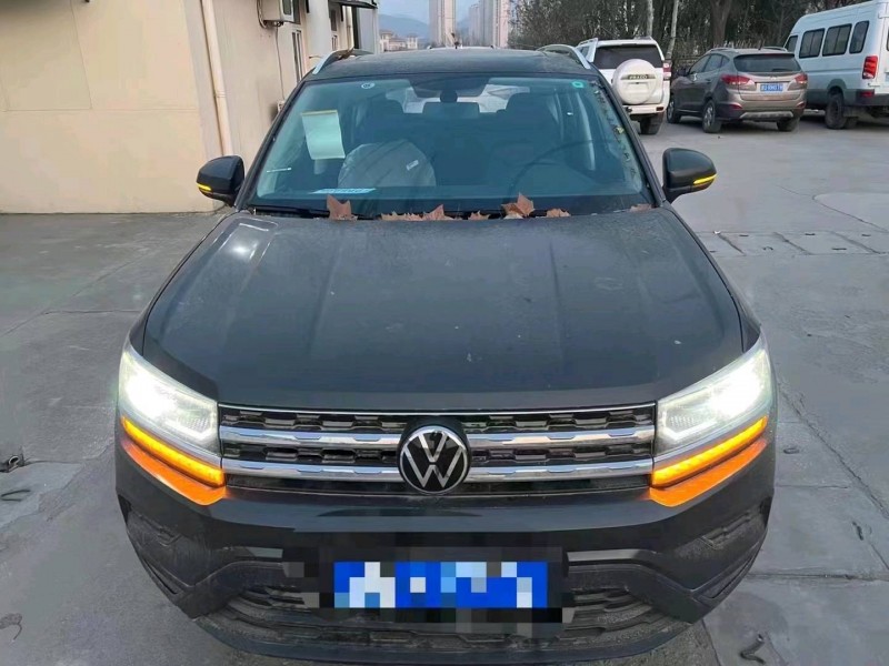 济南22年大众途岳1