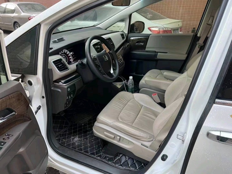 邢台16年本田奥德赛3