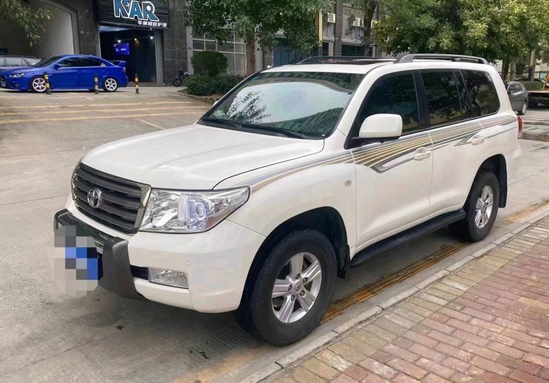 邯郸11年丰田兰德酷路泽2