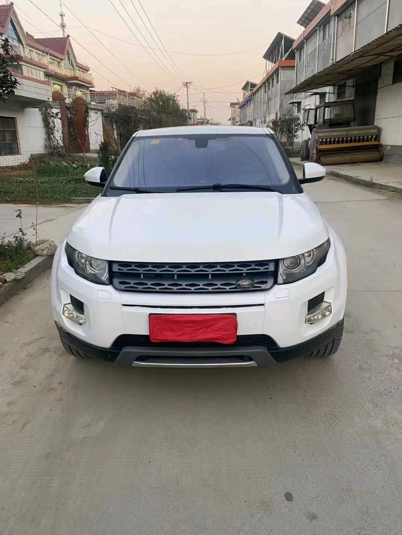 枣庄15年路虎极光1