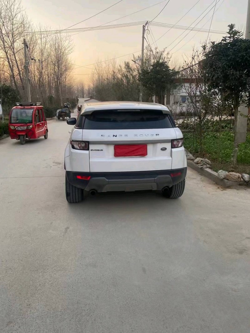 枣庄15年路虎极光9