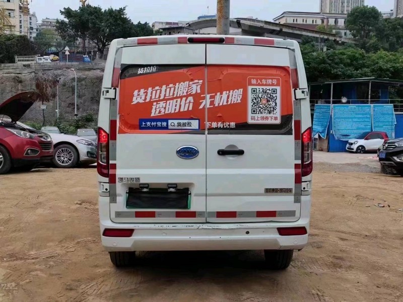 济南22年凯马汽车锐捷ES9