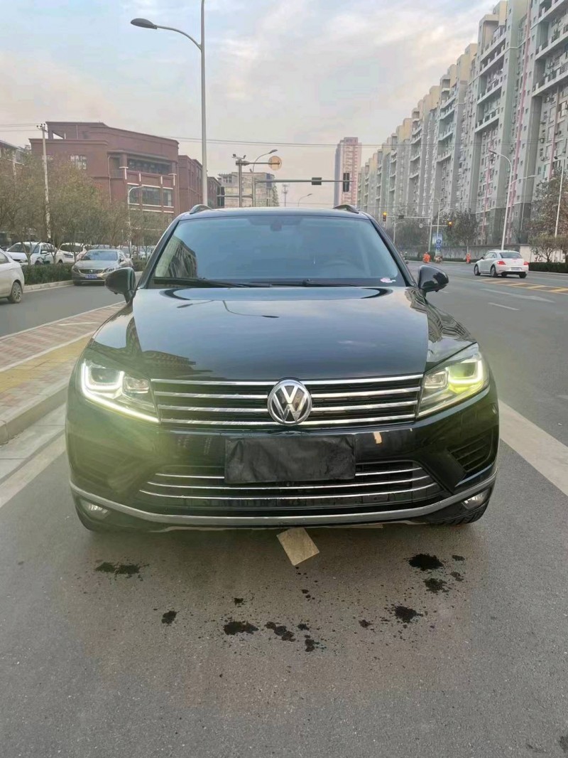 邯郸18年大众途锐1