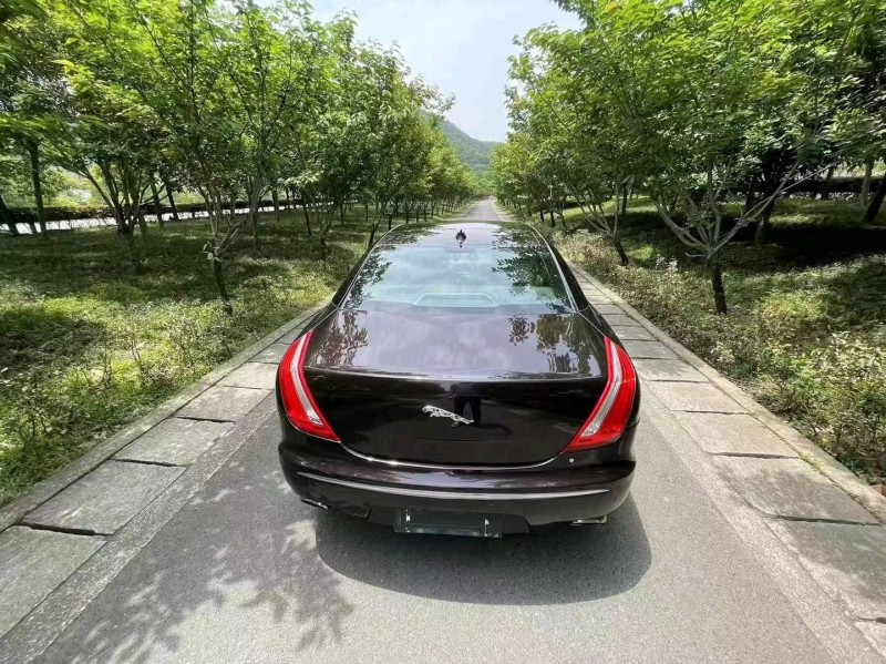 嘉興13年捷豹XJL2