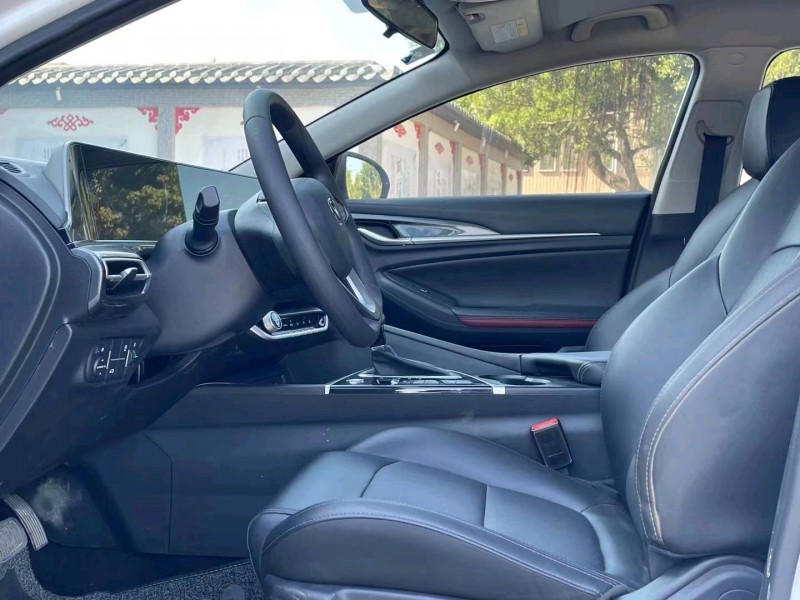 汕头20年长安汽车逸动4