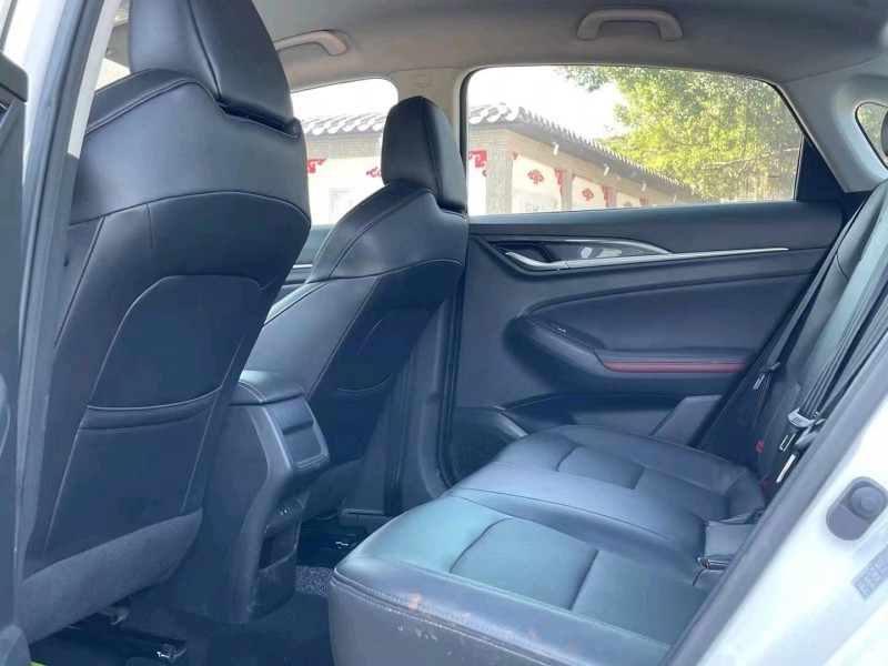 汕头20年长安汽车逸动7