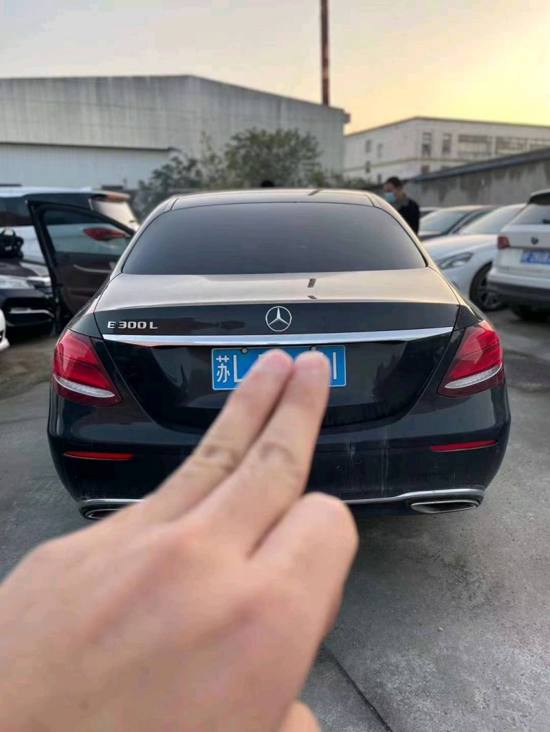 嘉兴18年奔驰E6