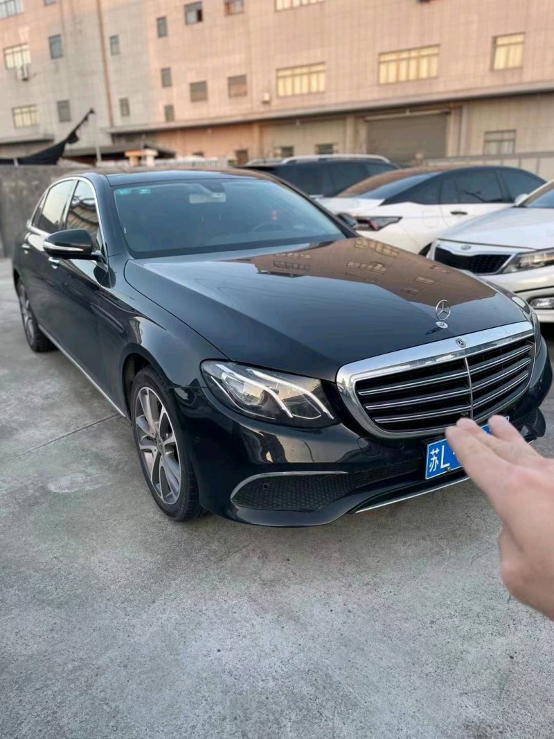 嘉兴18年奔驰E8