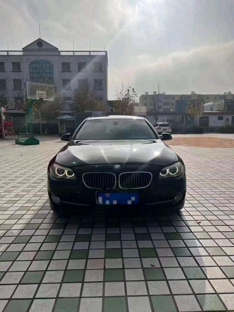 北京11年宝马5系1